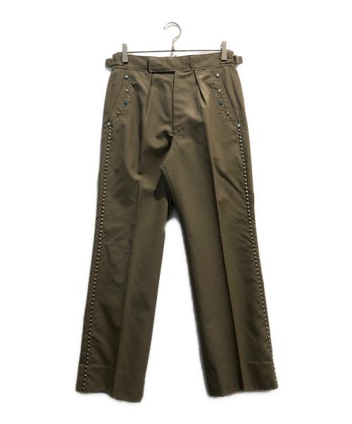 TOGA PULLA（トーガ プルラ）TOGA PULLA (トーガ プルラ) j.compton sons&webb スタッズ加工ミリタリーパンツ ベージュ サイズ:176/92/76の古着・服飾アイテム