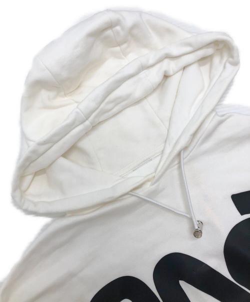 MONCLER（モンクレール）MONCLER (モンクレール) MAGLIAプルオーバーパーカー ホワイト サイズ:Sの古着・服飾アイテム