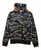 A BATHING APE×UNDEFEATEDア ベイシング エイプ×アンディフィーテッド）の古着「Tiger Shark Half Full Zip Hoodie」｜ブラック