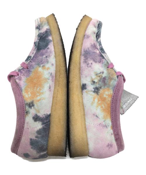 CLARKS（クラークス）CLARKS (クラークス) ワラビー ピンク サイズ:US7 1/2/UK5/EU38/23.5cmの古着・服飾アイテム