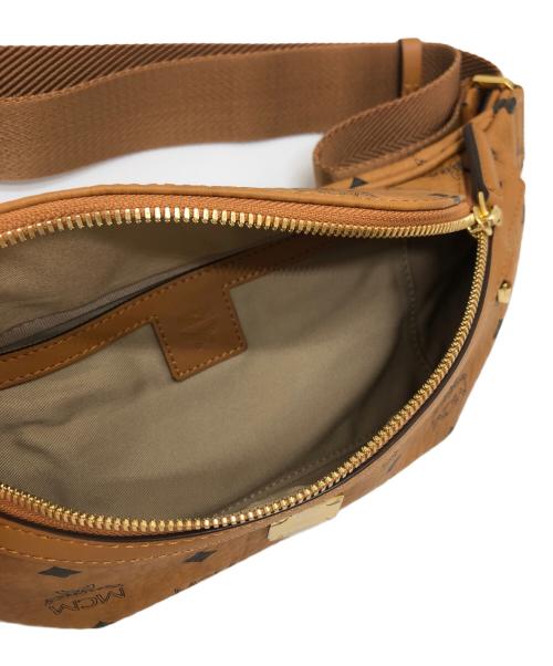 MCM（エムシーエム）MCM (エムシーエム) ウエストバッグ ブラウンの古着・服飾アイテム