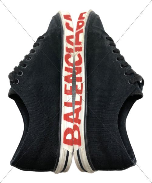 BALENCIAGA（バレンシアガ）BALENCIAGA (バレンシアガ) サイドロゴスニーカー ブラック サイズ:39の古着・服飾アイテム