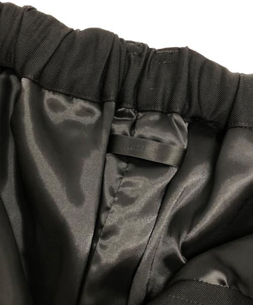 juha（ユハ）juha (ユハ) 2タックワイドイージーパンツ ブラック サイズ:4の古着・服飾アイテム