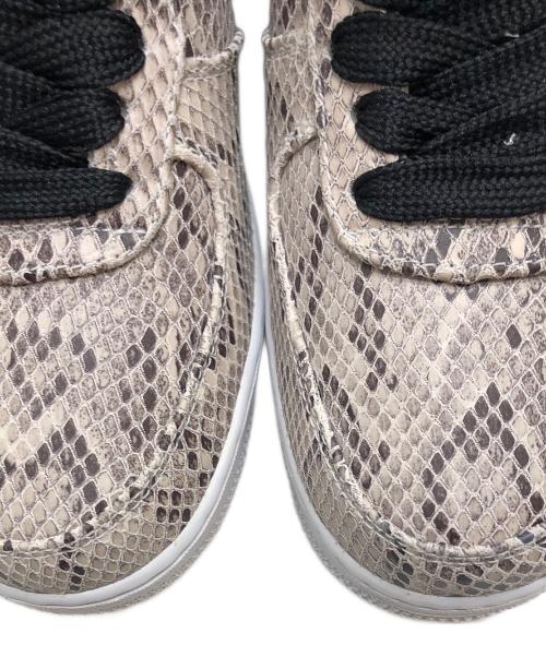 NIKE（ナイキ）NIKE (ナイキ) AirForce1 LowSnakeskin ベージュ サイズ:26.5 未使用品の古着・服飾アイテム