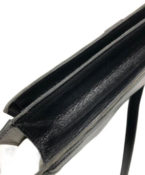 Yves Saint Laurent（イヴサンローラン）Yves Saint Laurent (イヴサンローラン) ショルダーバッグ ブラック サイズ:表記なしの古着・服飾アイテム