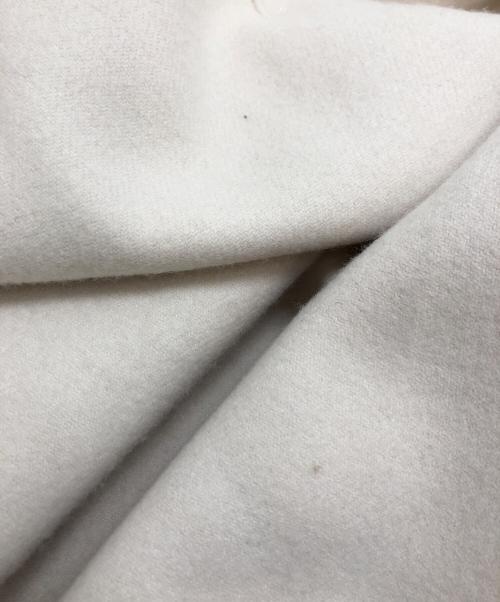 23区（ニジュウサンク）23区 (ニジュウサンク) ウールリバーショートブルゾン ホワイト サイズ:38の古着・服飾アイテム