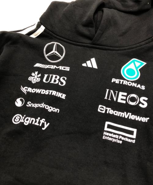 adidas（アディダス）adidas (アディダス) メルセデスAMGペトロナスF1 フーディー ブラック サイズ:Mの古着・服飾アイテム