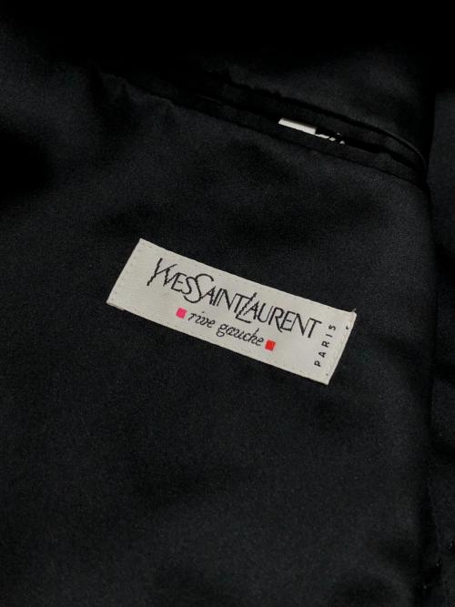 Yves Saint Laurent（イヴサンローラン）Yves Saint Laurent (イヴサンローラン) セットアップスーツ ブラック サイズ:ジャケット/パンツ:46の古着・服飾アイテム