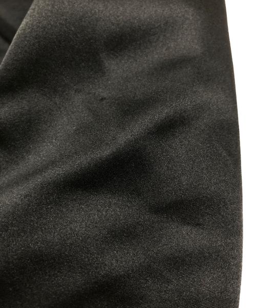 Yves Saint Laurent（イヴサンローラン）Yves Saint Laurent (イヴサンローラン) セットアップスーツ ブラック サイズ:ジャケット/パンツ:46の古着・服飾アイテム