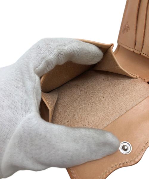 KC's LEATHER CRAFT（ケーシーズ）KC's LEATHER CRAFT (ケーシーズ) 2つ折り財布 ベージュの古着・服飾アイテム