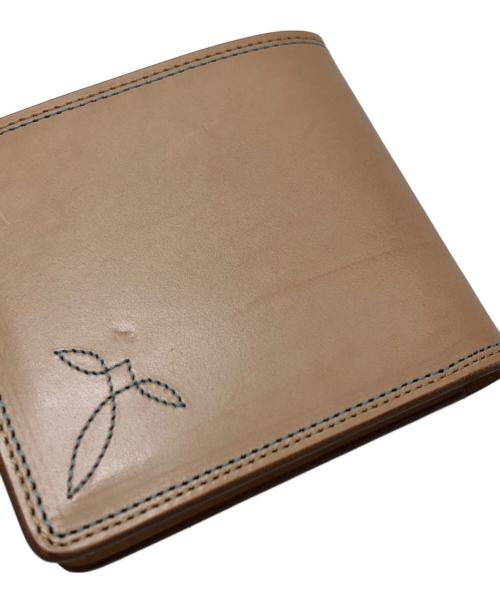 KC's LEATHER CRAFT（ケーシーズ）KC's LEATHER CRAFT (ケーシーズ) 2つ折り財布 ベージュの古着・服飾アイテム