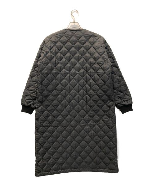 ARMEN（アーメン）ARMEN (アーメン) オーバーサイズノーカラーキルティングコート ブラック サイズ:表記なしの古着・服飾アイテム