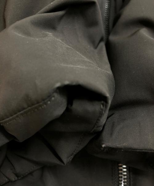 EMPORIO ARMANI（エンポリオ アルマーニ）EMPORIO ARMANI (エンポリオアルマーニ) ロゴ中綿ジャケット ブラック サイズ:36の古着・服飾アイテム