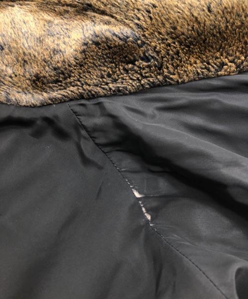 ISSEY MIYAKE（イッセイミヤケ）ISSEY MIYAKE (イッセイミヤケ) フェイクファーコート ブラウン サイズ:Mの古着・服飾アイテム
