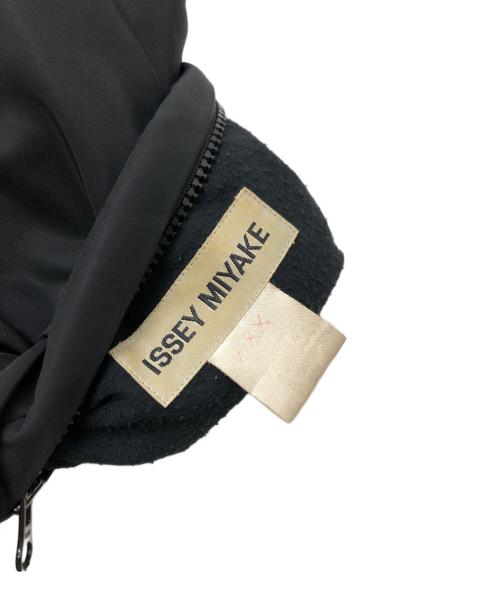 ISSEY MIYAKE（イッセイミヤケ）ISSEY MIYAKE (イッセイミヤケ) フェイクファーコート ブラウン サイズ:Mの古着・服飾アイテム