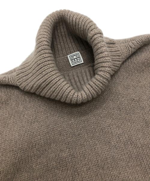 toteme（トーテム）toteme (トーテム) WOOL CASHMERE TURTLENECK ベージュ サイズ:XSの古着・服飾アイテム