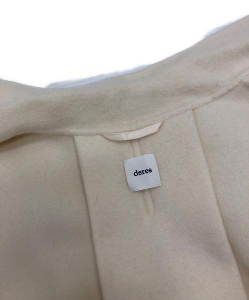 deres（デレス）deres (デレス) short triangle coat アイボリー サイズ:Fの古着・服飾アイテム