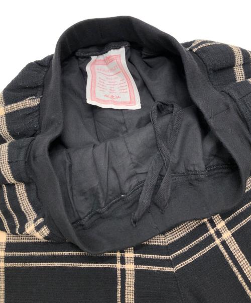 BEARDSLEY（ビアズリー）BEARDSLEY (ビアズリー) ワッフルチェックパンツ ブラック サイズ:1の古着・服飾アイテム