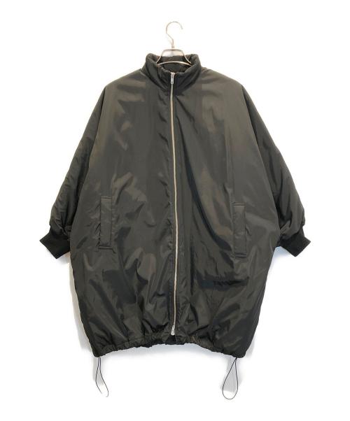 BEARDSLEY（ビアズリー）BEARDSLEY (ビアズリー) 中綿BIGポンチョコート ブラック サイズ:Fの古着・服飾アイテム