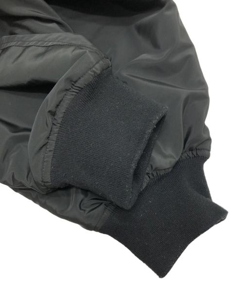 BEARDSLEY（ビアズリー）BEARDSLEY (ビアズリー) 中綿BIGポンチョコート ブラック サイズ:Fの古着・服飾アイテム