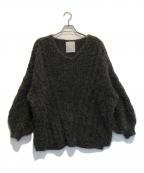 BEARDSLEYビアズリー）の古着「フェザーヤーンケーブルニット」｜ブラック