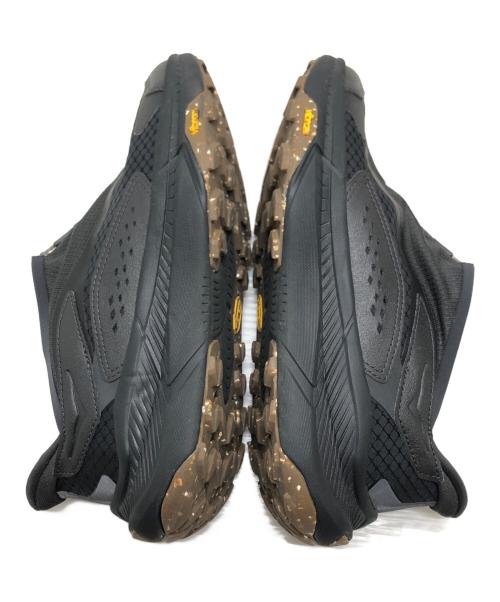 HOKAONEONE（ホカオネオネ）HOKAONEONE (ホカオネオネ) PROJECT TRANSPORT ブラック サイズ:US10/UK8.5/EU42 2/3/CM27の古着・服飾アイテム