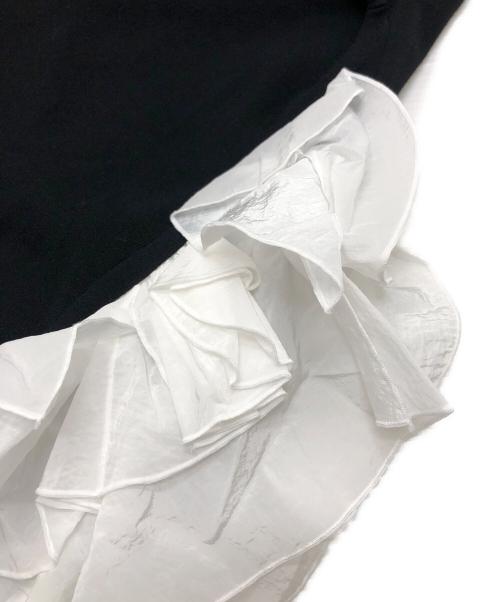 CELFORD（セルフォード）CELFORD (セルフォード) ラッフルデザインドッキングニットワンピ ブラック サイズ:36の古着・服飾アイテム