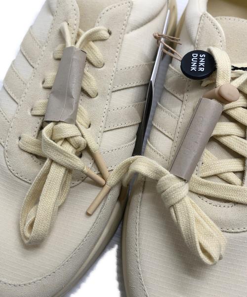 adidas（アディダス）adidas (アディダス) Fear Of God (フィア・オブ・ゴッド) Athletics Los Angeles ベージュ サイズ:US9 1/2/UK9/27.5CM 未使用品の古着・服飾アイテム