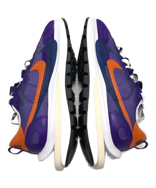 NIKE（ナイキ）NIKE (ナイキ) sacai (サカイ) VAPORWAFFLE DARK IRIS/CAMPFIRE ORANGE パープル サイズ:US9.5/UK8.5/EU43/27.5CM 未使用品の古着・服飾アイテム