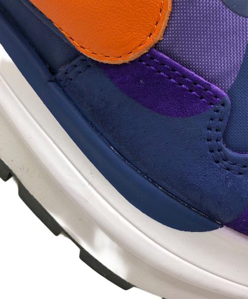 NIKE（ナイキ）NIKE (ナイキ) sacai (サカイ) VAPORWAFFLE DARK IRIS/CAMPFIRE ORANGE パープル サイズ:US9.5/UK8.5/EU43/27.5CM 未使用品の古着・服飾アイテム