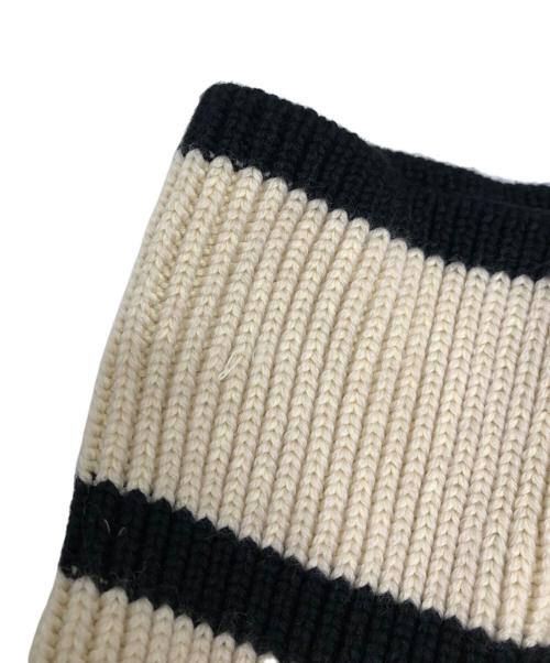 toteme（トーテム）toteme (トーテム) SIGUNATURE STRIPED TURTLENECK アイボリー サイズ:XSの古着・服飾アイテム