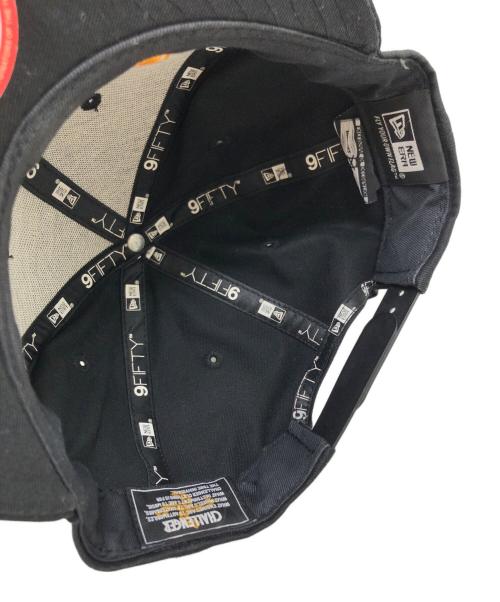 CHALLENGER（チャレンジャー）CHALLENGER (チャレンジャー) CAMS (カミュ) New Era (ニューエラ) LOGO CAP ブラックの古着・服飾アイテム