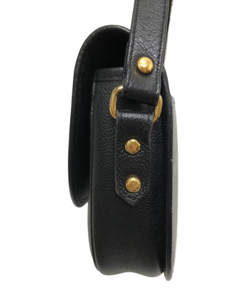 Yves Saint Laurent（イヴサンローラン）Yves Saint Laurent (イヴサンローラン) BIGロゴショルダーバッグ ブラックの古着・服飾アイテム