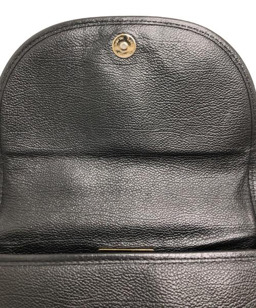 Yves Saint Laurent（イヴサンローラン）Yves Saint Laurent (イヴサンローラン) BIGロゴショルダーバッグ ブラックの古着・服飾アイテム