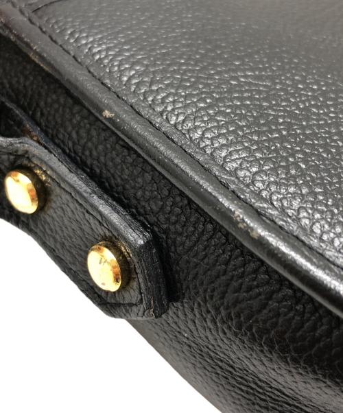 Yves Saint Laurent（イヴサンローラン）Yves Saint Laurent (イヴサンローラン) BIGロゴショルダーバッグ ブラックの古着・服飾アイテム