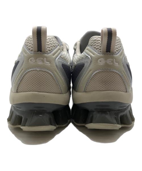 asics（アシックス）asics (アシックス) GEL-QUANTUM KINETIC グレー サイズ:US9/UK8/EUR42.5/CM27の古着・服飾アイテム