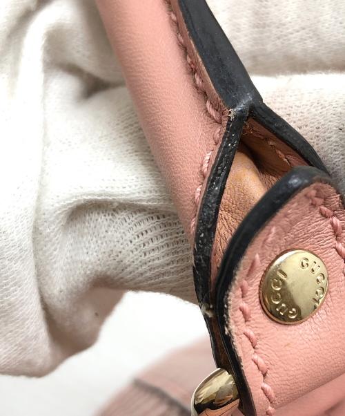 GUCCI（グッチ）GUCCI (グッチ) マイクログッチシマ2WAYバッグ ピンクの古着・服飾アイテム