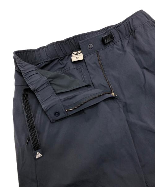 NIKE ACG（ナイキエーシージー）NIKE ACG (ナイキエーシージー) カーゴパンツ ネイビー サイズ:Mの古着・服飾アイテム