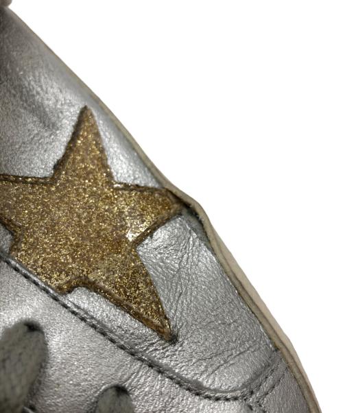 GOLDEN GOOSE（ゴールデングース）GOLDEN GOOSE (ゴールデングース) ユーズド加工スニーカー シルバー サイズ:38の古着・服飾アイテム