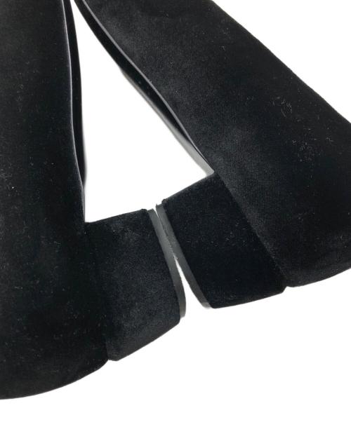 Salvatore Ferragamo（サルヴァトーレ フェラガモ）Salvatore Ferragamo (サルヴァトーレ フェラガモ) ヴァラリボンベロアパンプス ブラック サイズ:8Dの古着・服飾アイテム