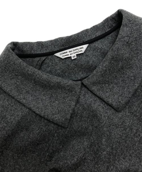 COMME des GARCONS COMME des GARCONS（コムデギャルソン コムデギャルソン）COMME des GARCONS COMME des GARCONS (コムデギャルソン コムデギャルソン) 変形ワンピース グレー サイズ:XSの古着・服飾アイテム