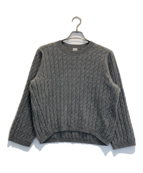 toteme（トーテム）toteme (トーテム) CASHMERE CABLE KNIT グレー サイズ:XSの古着・服飾アイテム