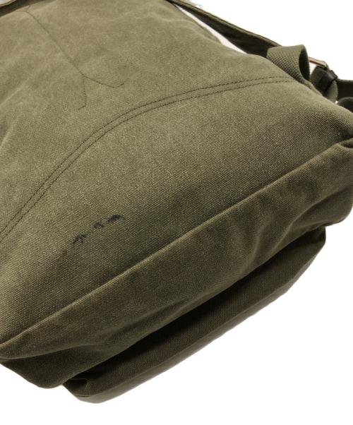 VALENTINO（ヴァレンティノ）VALENTINO (ヴァレンティノ) ロゴ バックパック カーキの古着・服飾アイテム