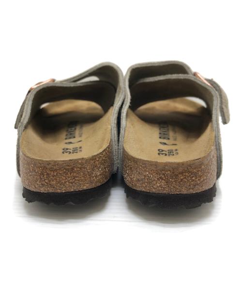 BIRKENSTOCK（ビルケンシュトック）BIRKENSTOCK (ビルケンシュトック) サンダル ベージュ サイズ:サイズ39(25CM)の古着・服飾アイテム