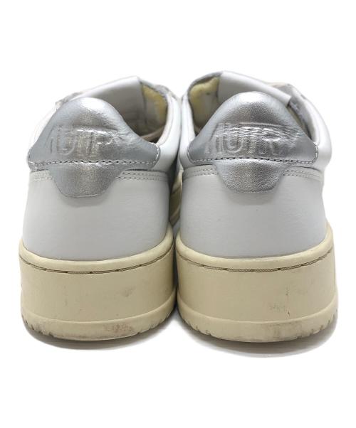 AUTRY（オートリ―）AUTRY (オートリ―) MEDALIST LOW WOM ホワイト サイズ:サイズ40の古着・服飾アイテム