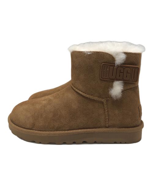 UGG（アグ）UGG (アグ) ムートンブーツ ベージュ サイズ:US8/UK6/EU39/CM25 未使用品の古着・服飾アイテム