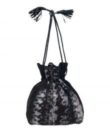 PLEATS PLEASE（プリーツプリーズ）の古着「巾着バッグ」｜マルチカラー