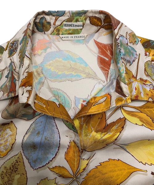 HERMES（エルメス）HERMES (エルメス) 総柄シルクシャツ アイボリー サイズ:42の古着・服飾アイテム