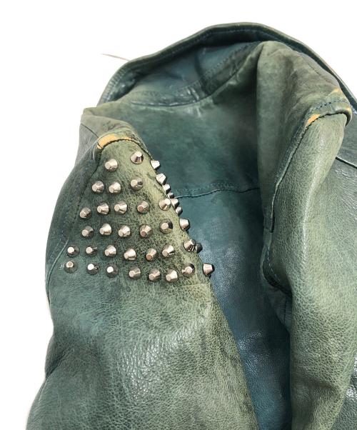 ISAMU KATAYAMA BACKLASH（イサムカタヤマ・バックラッシュ）ISAMU KATAYAMA BACKLASH (イサムカタヤマ・バックラッシュ) ダブルライダースジャケット グリーン サイズ:1の古着・服飾アイテム