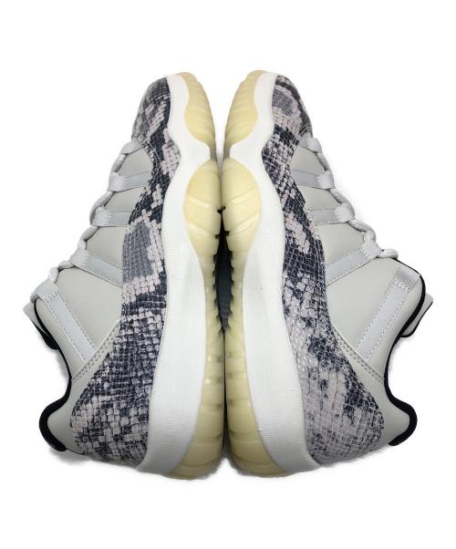 NIKE（ナイキ）NIKE (ナイキ) Air Jordan 11 Low Snakeskin 